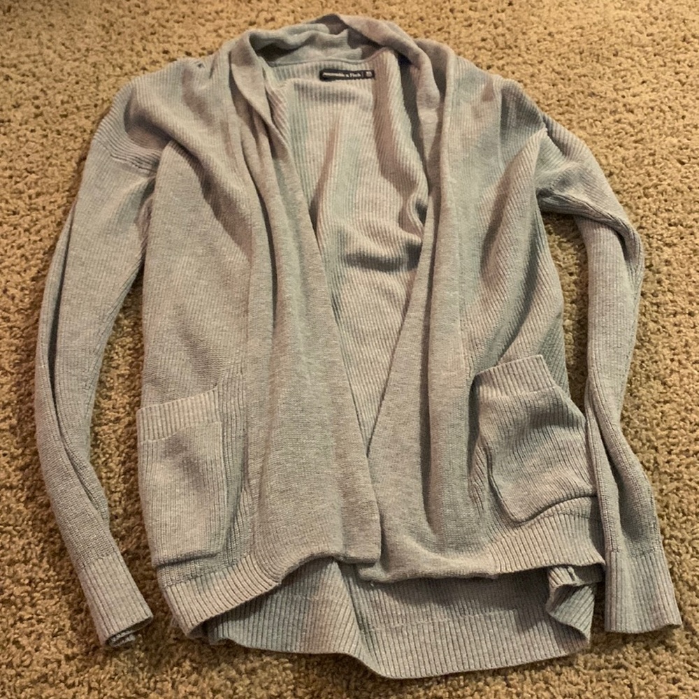 Abercrombie & Fitch cardigan